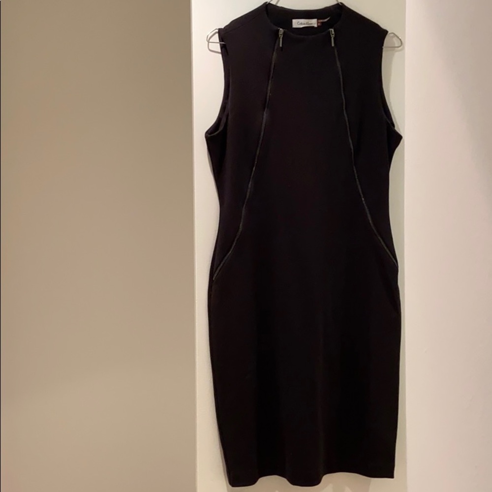 BLACK MIDI DRESS